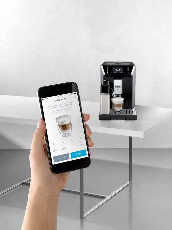 Kaffeevollautomat PrimaDonna Class ECAM550.65.SB - Perfekter Milchschaum, 5 Kaffeestärken, Mein Kaffee Funktion, 3,5'' Farbdisplay von De'Longhi – Produktfoto 5 von 5
