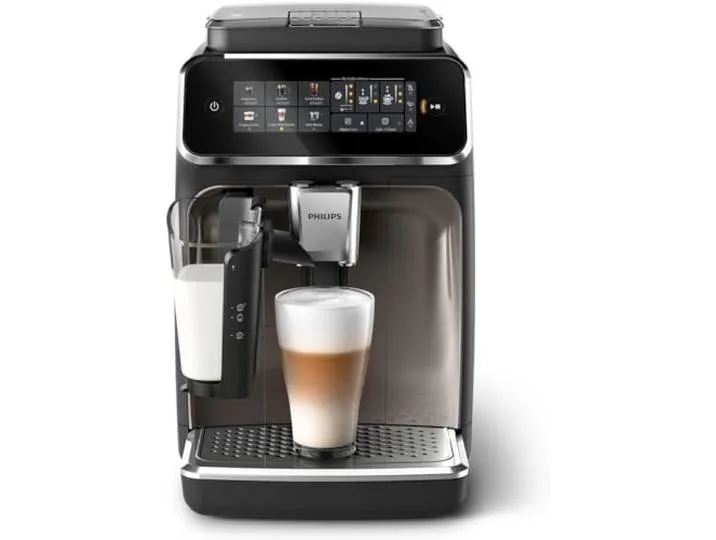 Fuldautomatisk kaffemaskine 3300, 6 drikke, LatteGo, sort krom, espresso med kværn og farve-touchskærm, SilentBrew 40% mere støjsvag, 100% keramisk kværn, HomeID-app (EP3347/90) fra Philips – produktbillede