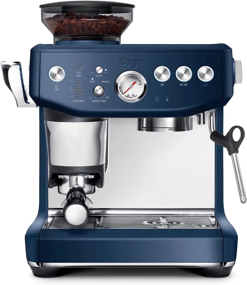 SES876DBL the Barista Express Impress Damson Blue - Pistonmachine - Assisted Tamping van Sage in Damson Blue – Blauw – productfoto