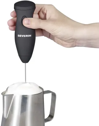 SM 3590 - Melkopschuimer - Soft-touch - RVS klopper - PFAS-vrij - Incl. batterijen van Severin in Zwart – productfoto 2 van 2