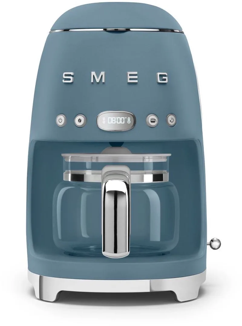 DCF02SBMEU Filterkoffiemachine - Koffiezetapparaat - 10 Koppen - Warmhoudfunctie 40 min - Aroma Instelling - Programmeerbare Startfunctie - 50’s Style - Mat van Smeg in Storm Blue – productfoto