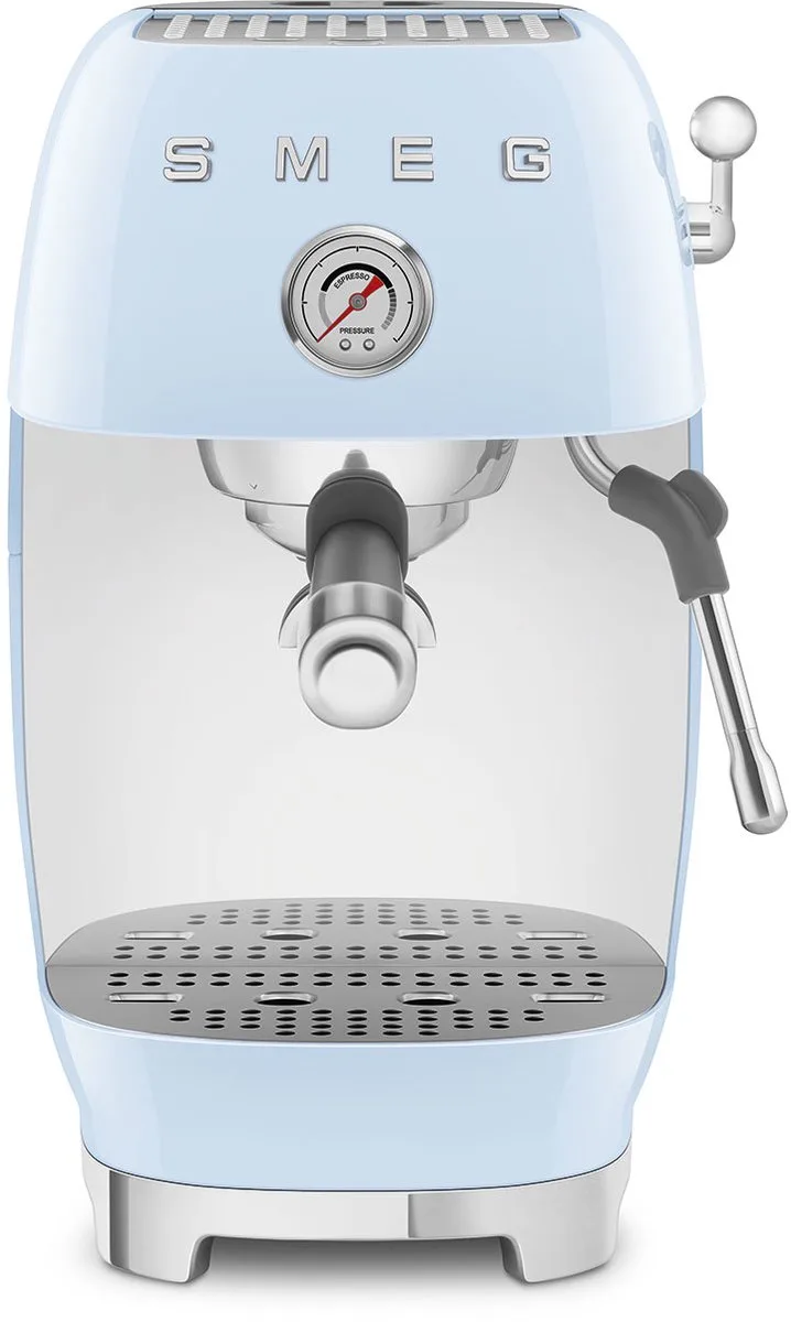ECF03PBEU Handmatige Espressomachine - Pistonmachine - Cold Brew - 15 Bar - 58 mm Filterdrager - Thermoblock - Professionele Stoompijp - '50s Style van Smeg in Pastelblauw – productfoto