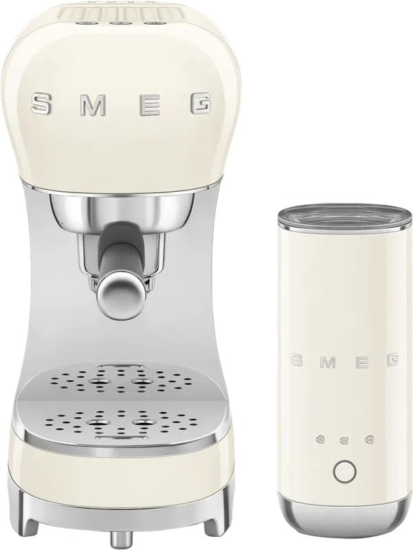 ECF12CREU Creme + melkopschuimer van Smeg – productfoto