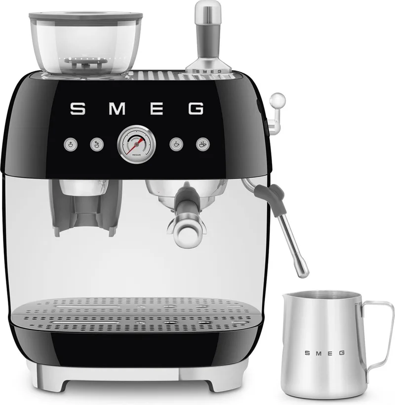 EGF03BLEU Espressomachine met Geïntegreerde Bonenmaler - Pistonmachine - Dubbel Thermoblock - 58 mm Filterdrager - Professionele Stoompijp - '50s Style van Smeg in Zwart – productfoto