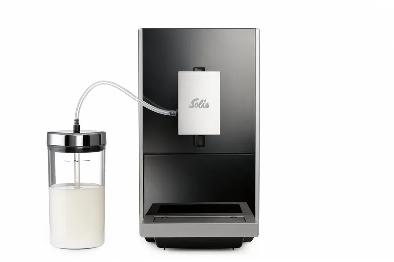 Caffè & Più Volautomatische Espressomachine - Koffiemachine - Bonenmachine - Met Melkreservoir - Instelbare Sterkte & Temperatuur van Solis in Zwart – productfoto